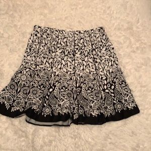 Dressbarn flower skirt size 18W